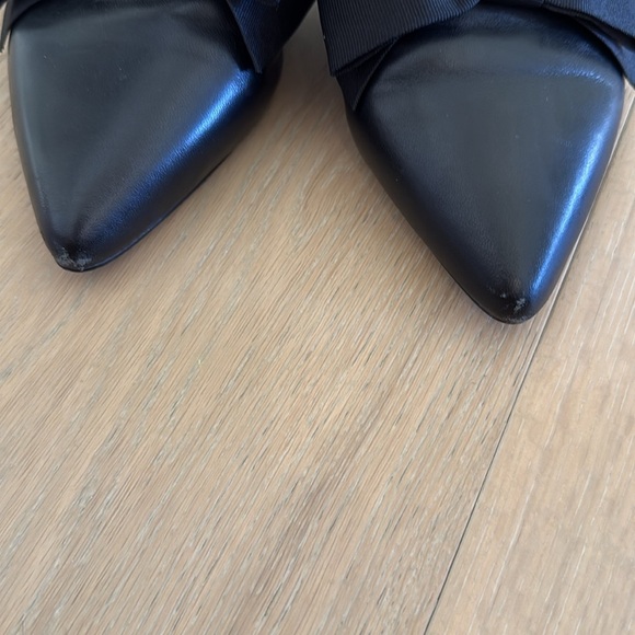 Kate Spade Black Leather Mules w/ Bow Women's 5 - Picture 4 of 5